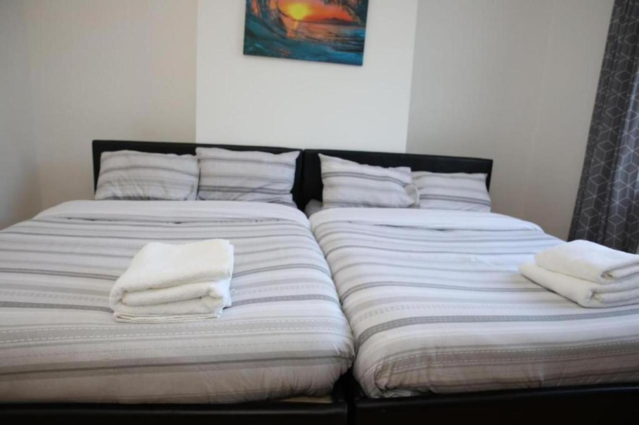 Oyo Timi Holiday Homes Лондон Екстер'єр фото